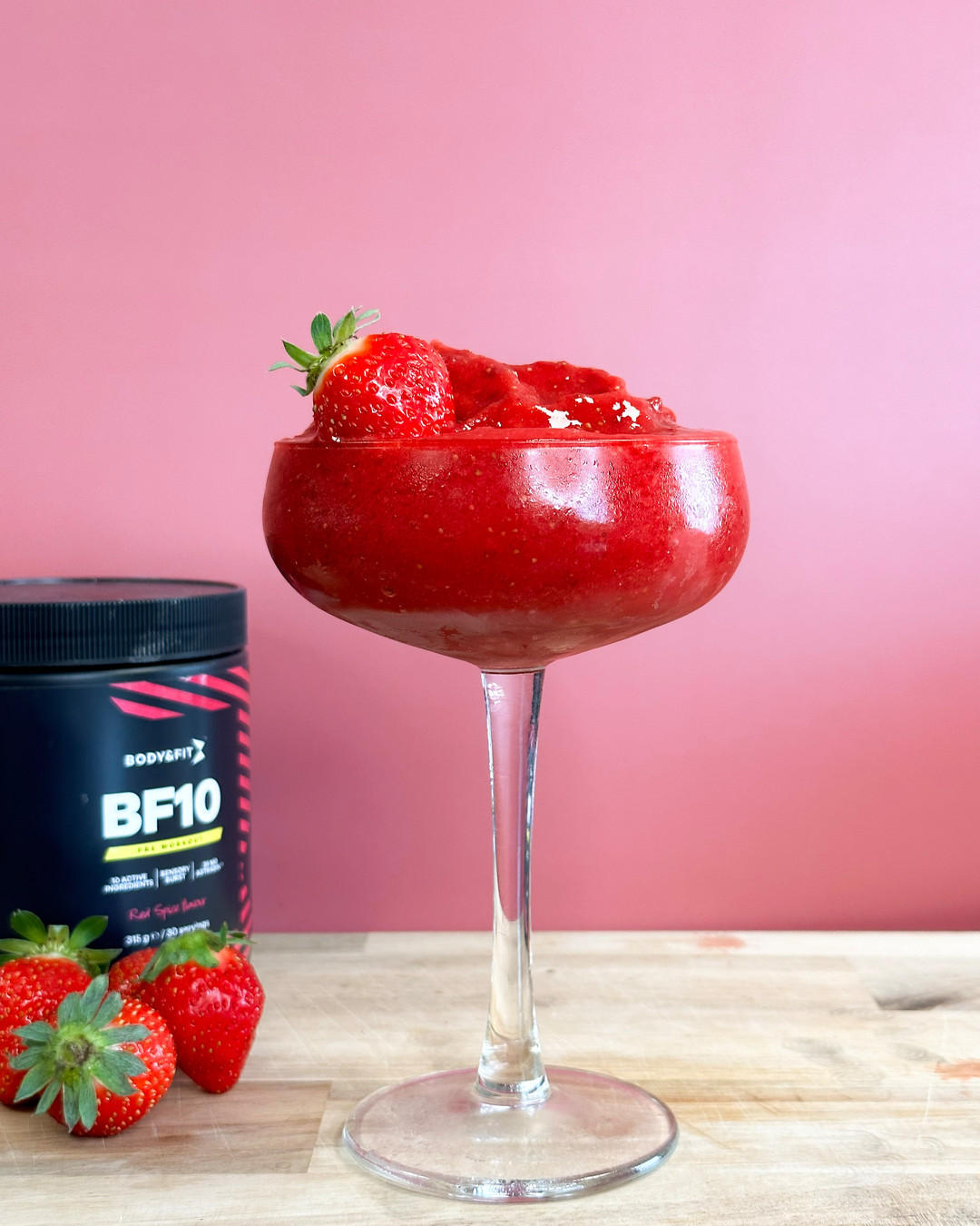 protein cocktail stawberry margarita